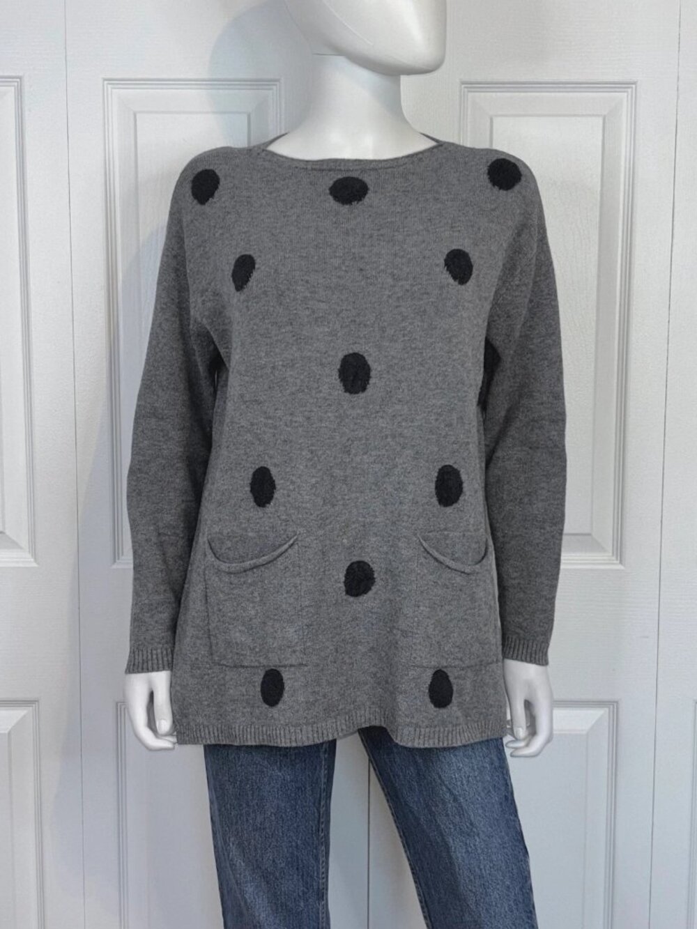 M MADE IN ITALY women's Knitted sweater size small